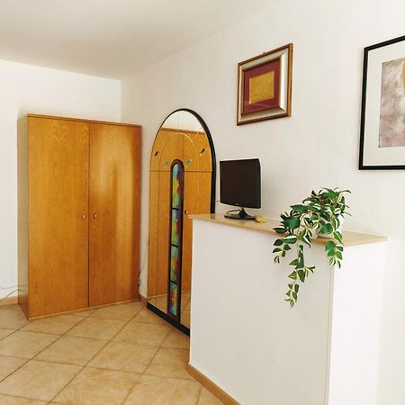 Venere Apartment Бари Екстериор снимка